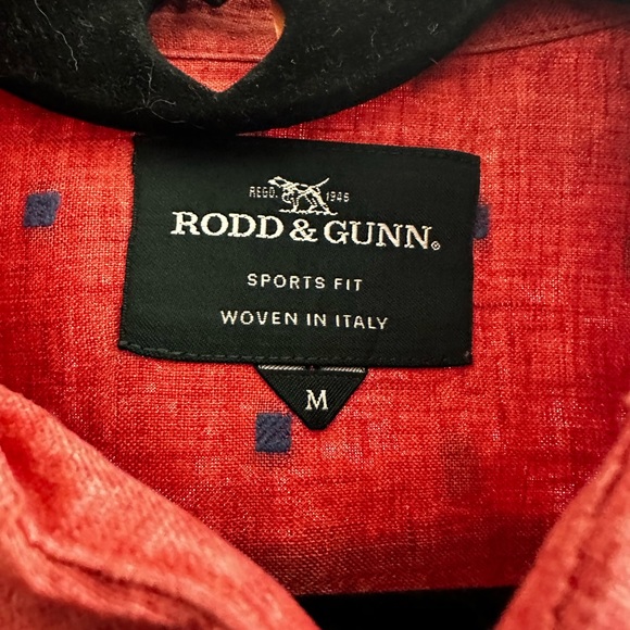 Rodd & Gunn Short Sleeve Linen Sports Fit Shirt - Pink with Blue Square - Picture 2 of 5